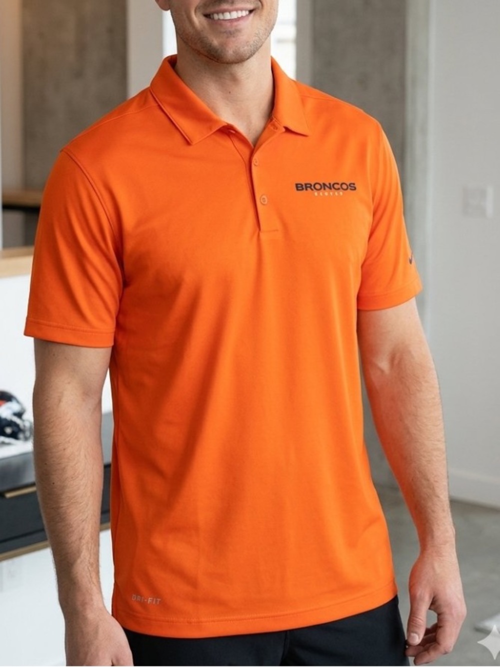 Denver Broncos Polo Shirt NFL Football Orange On Field Apparel Nike DRI-FIT Sz M